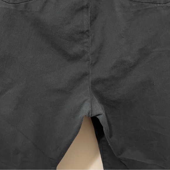 Denver Hayes Navy Blue Chino Shorts - Picture 3 of 6